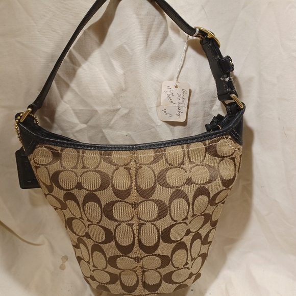 Coach bleeker bucket - Picture 7 of 11